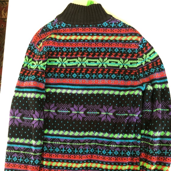 Men’s Blue Squares Ski Sweater - Picture 7 of 7